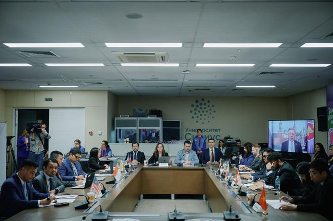 Участники саммита РФ - АСЕАН предложили открыть центры русского языка в своих столицах