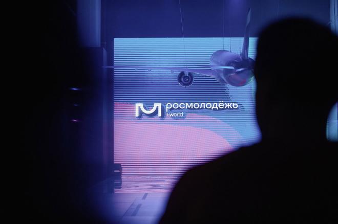 Технология Deepfake от Сбера превратила Чернышенко в Илона Маска