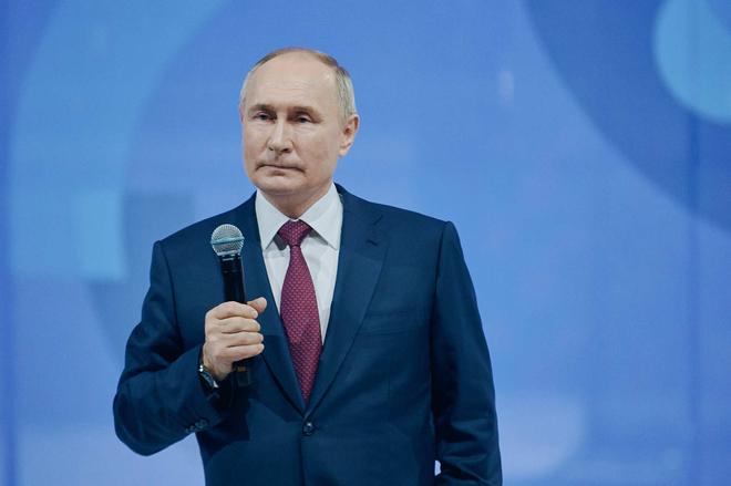 Путин: на фестиваль молодежи в Сочи подали заявки 300 тысяч человек из 190 стран